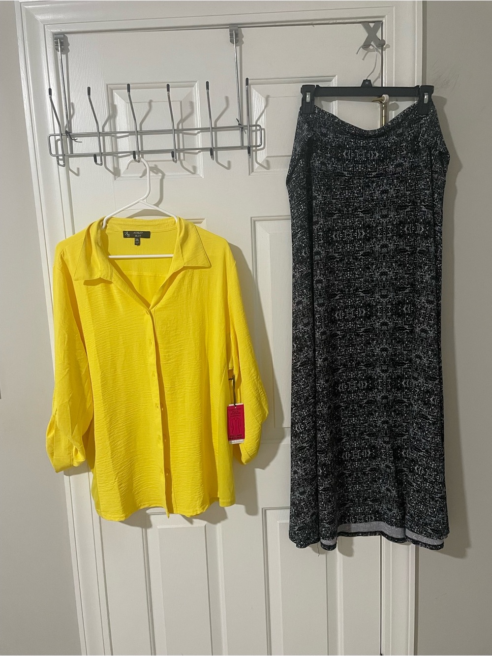 Bright Yellow Button-Up Blouse 3x Ashley blue  & Black Patterned Maxi Skirt Set
